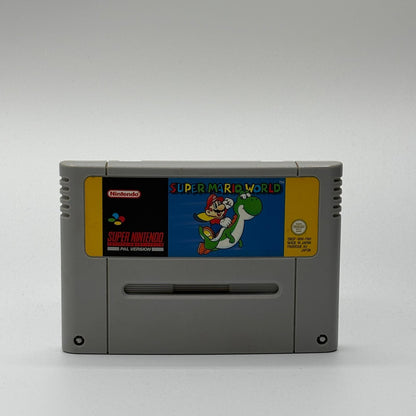 Super Nintendo (SNES) Konsole - gebraucht (guter Zustand) inkl. Super Mario World
