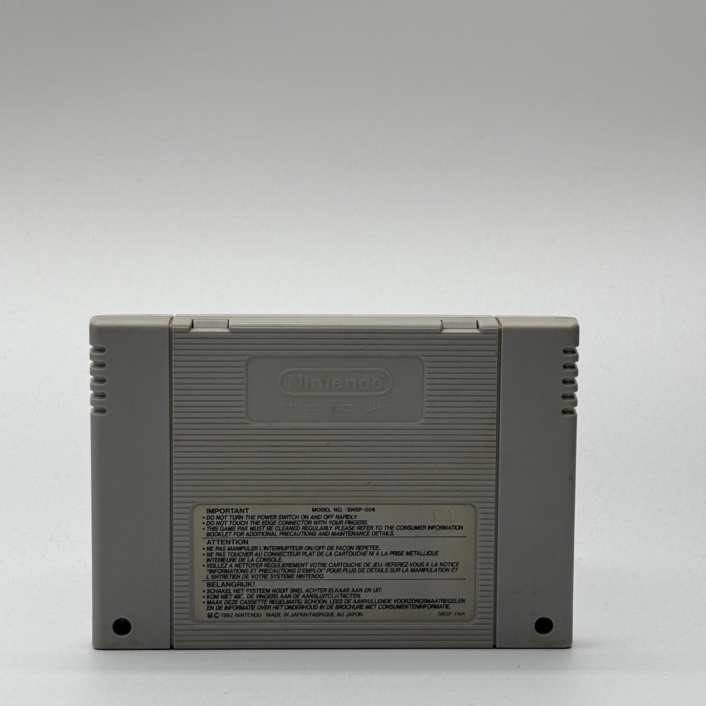 Super Nintendo (SNES) Konsole - gebraucht (guter Zustand) inkl. Super Mario World