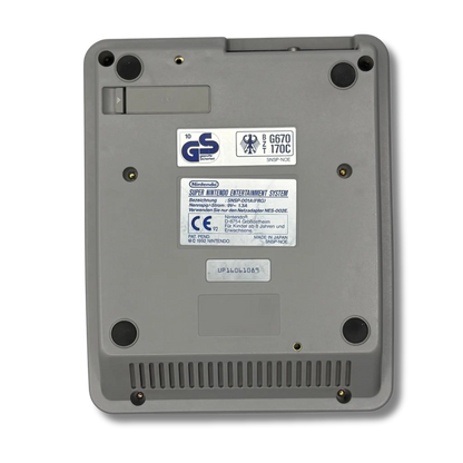 Super Nintendo (SNES) Konsole - gebraucht (guter Zustand) inkl. Super Mario World